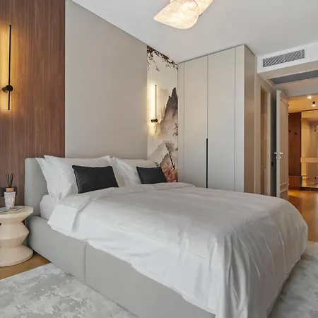 One Luxury - Herastrau Vista 公寓